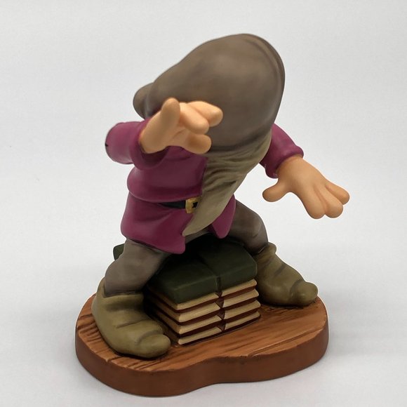 WDCC Grumpy & Organ from Snow White - Picture 4 of 14